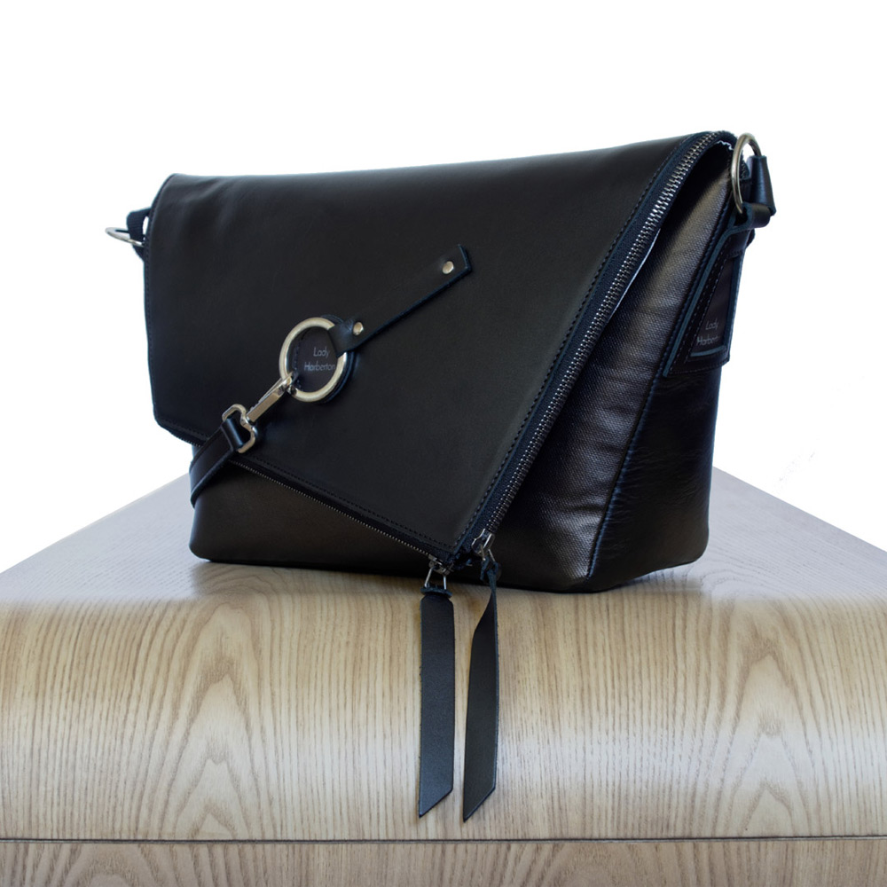 The Black And Bronze Leather Satchel Le Messenger Lady Harberton Black And Bronze Leather Satchel Le Messenger Lady Harberto
